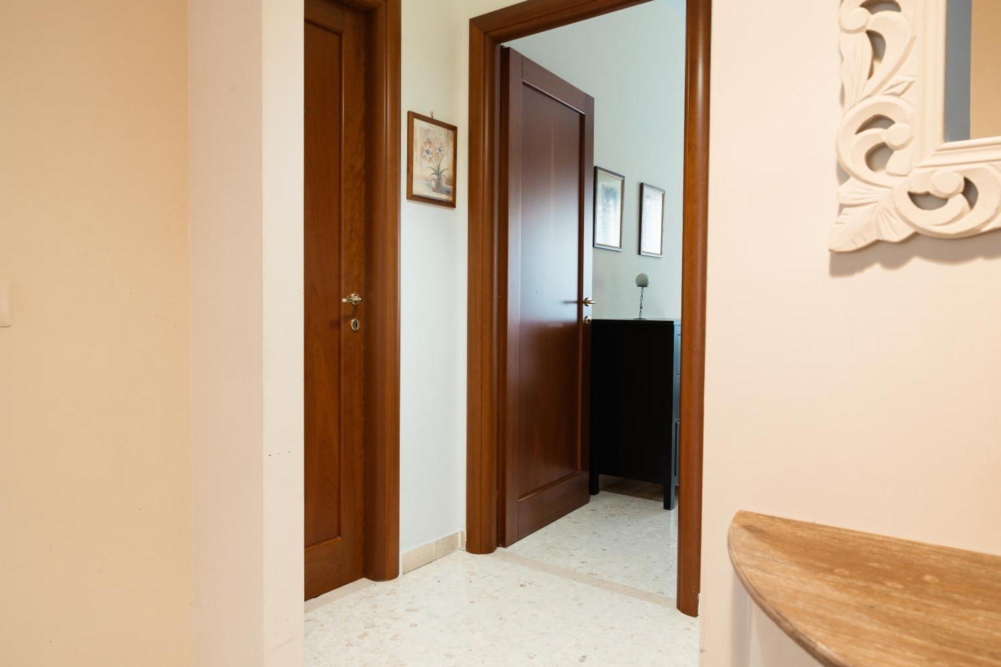 Libia Cozy Rom